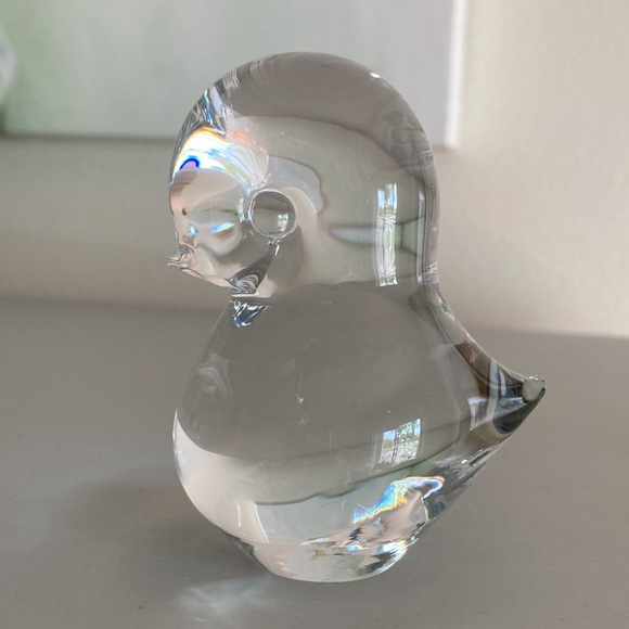 Large Vintage Glass Paperweight Baby Chick Bird Figurine Clear Tall 3.5 inches - Picture 8 of 12